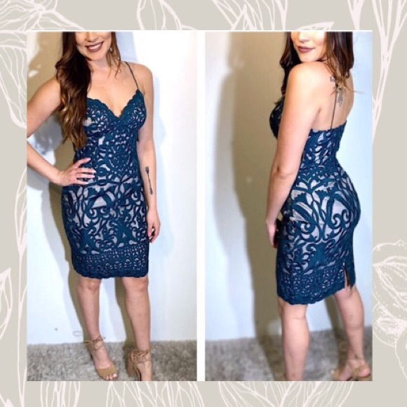 Lulus Dresses & Skirts - Emerald Green Embroidered Dress